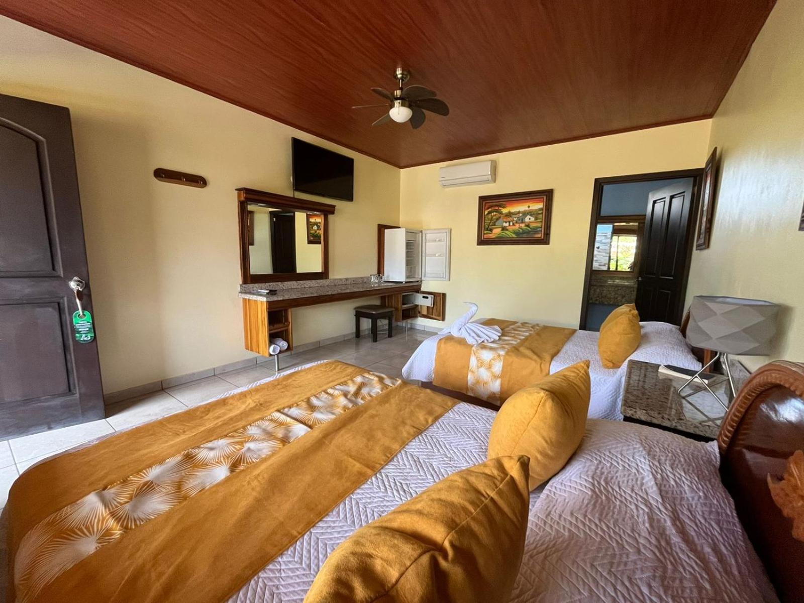 La Fortuna Hotel La Pradera Del Arenal מראה חיצוני תמונה